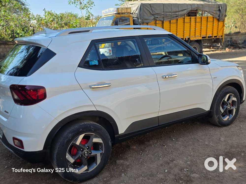 Hyundai Venue S Turbo Dct, 2020, Petrol