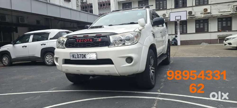 Toyota Fortuner Diesel Manual 2011