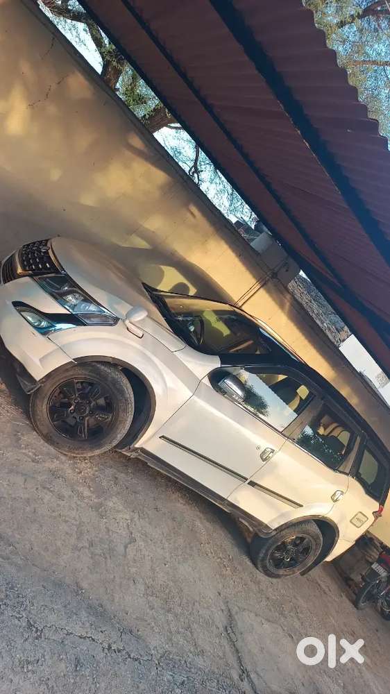 Mahindra Xuv500 2012 Diesel 110000 Km Driven