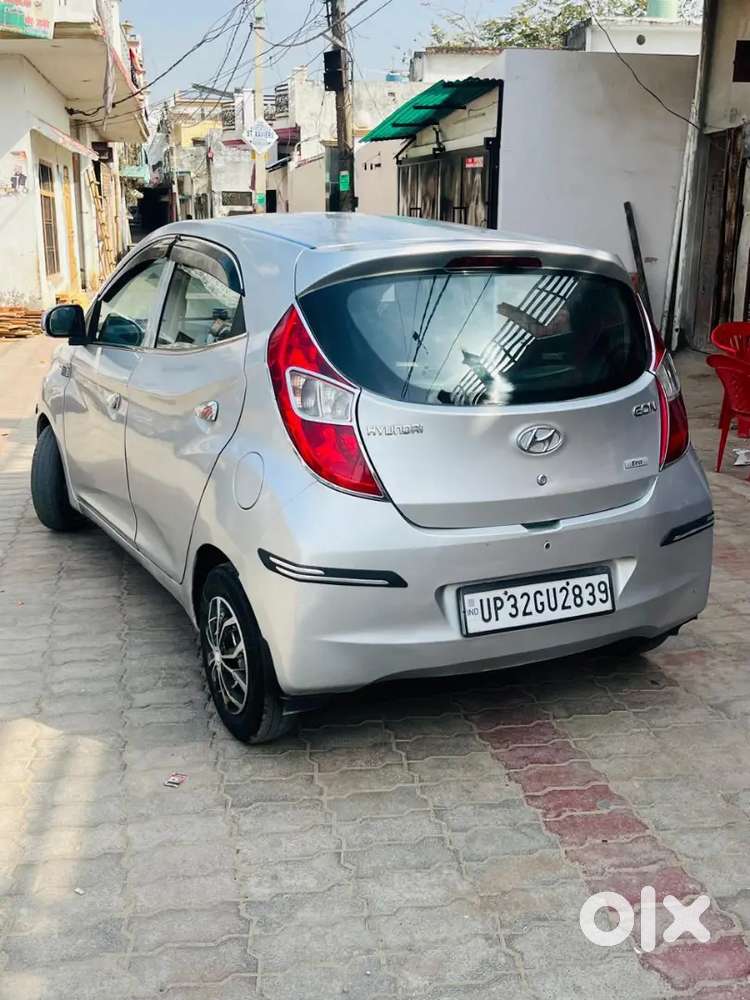 Hyundai Eon 2016 Variant Era+