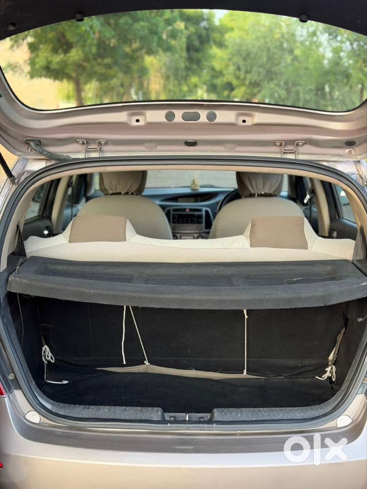 Hyundai I20 Sportz 2013 Petrol