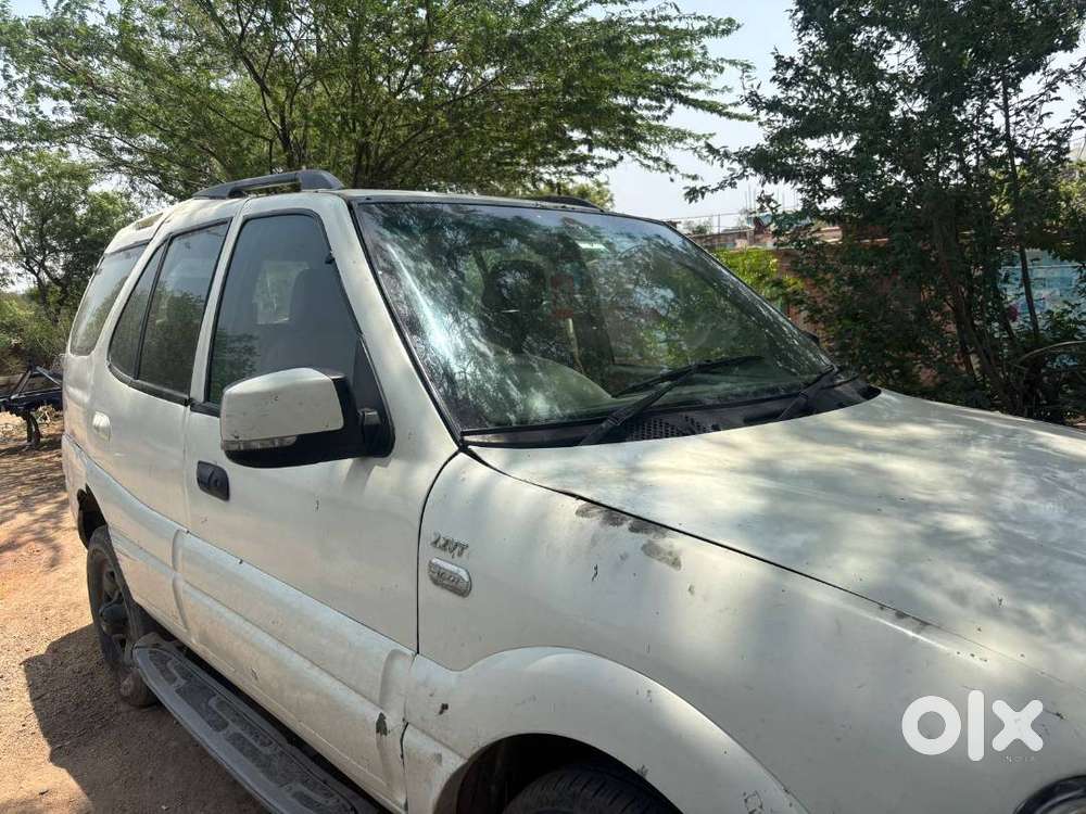 Tata Safari