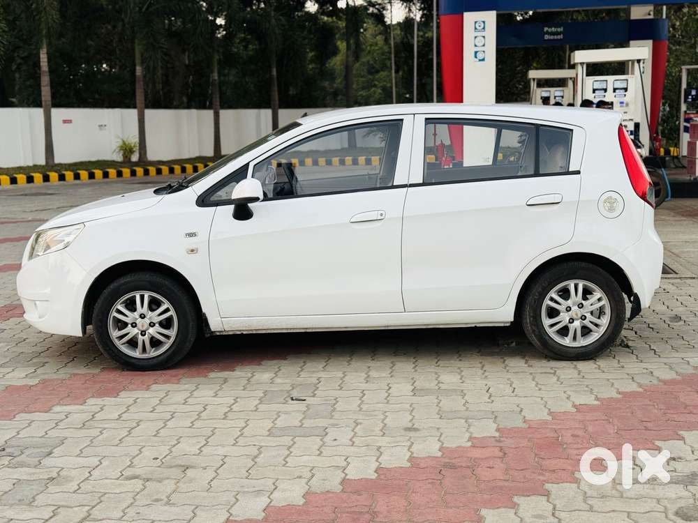 Chevrolet Sail U-va 1.2 Lt Abs, 2013, Petrol