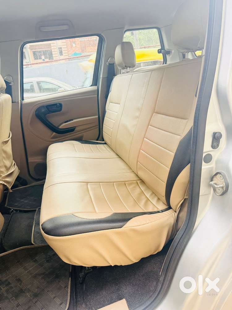 Mahindra Tuv 300 T6 Plus, 2017, Diesel