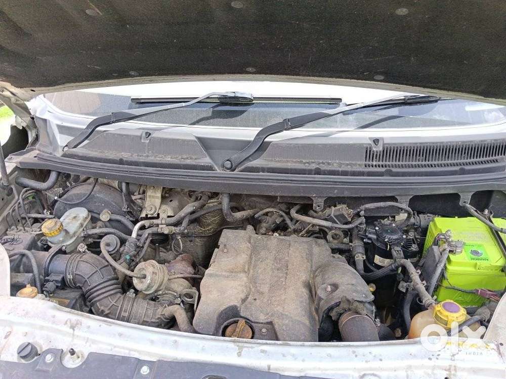 Mahindra Tuv 300 T8, 2017, Diesel