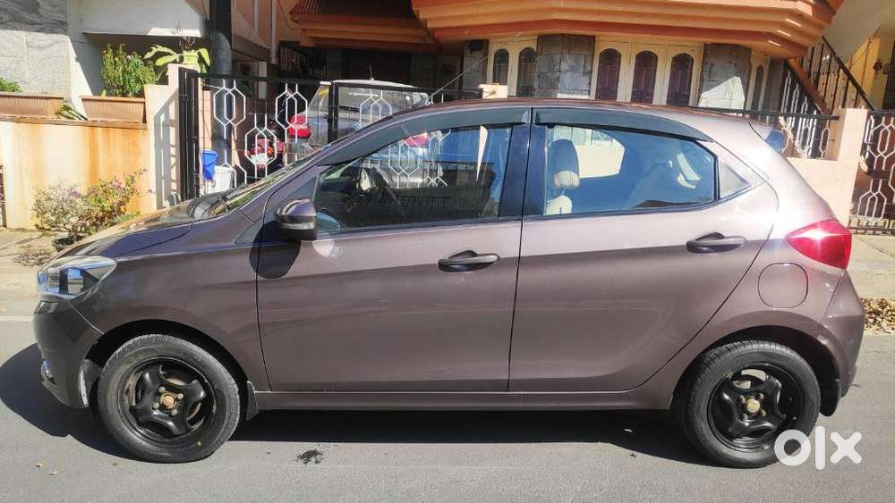 Tata Tiago 1.2 Revotron Xza, 2019, Petrol