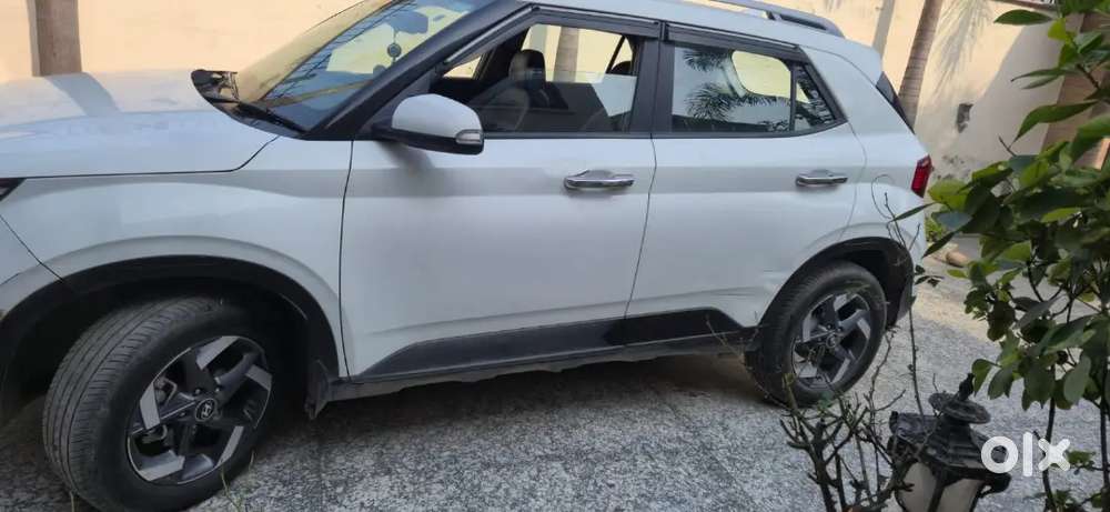 Automatic Venue Car  7gear Transmission Except Reverse Gear Price Nego