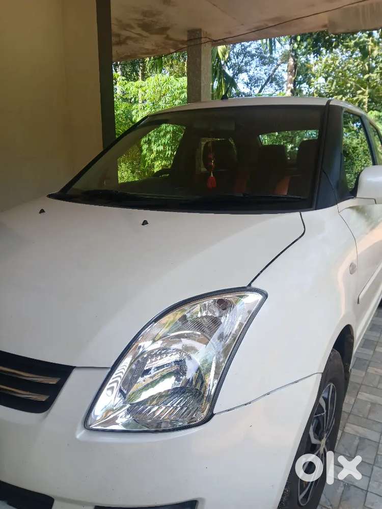 Maruti Suzuki Dzire 2010