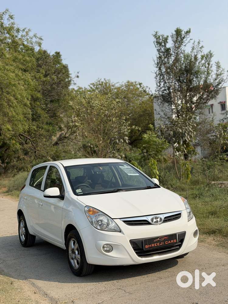 Hyundai I20 2010-2012 1.2 Sportz Option, 2011, Petrol