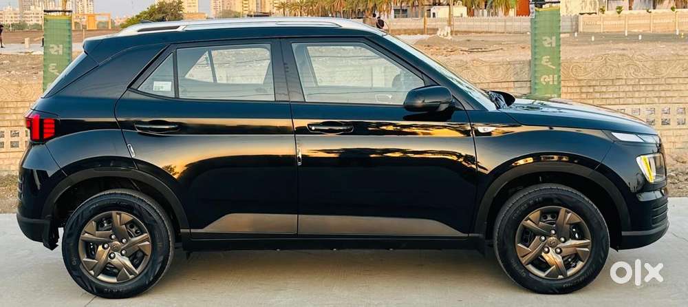 Hyundai Venue 1.2 S Plus, 2026, Petrol