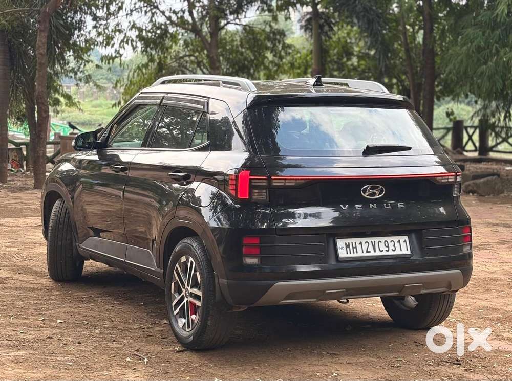 Hyundai Venue Sx Dual Tone Diesel, 2023, Diesel