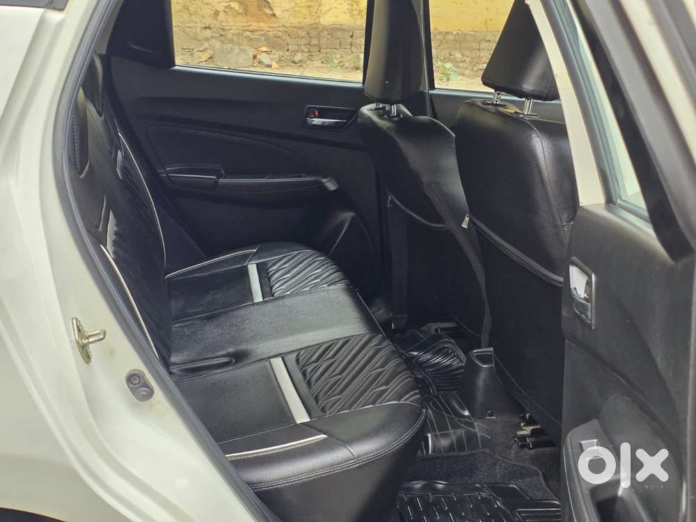 Maruti Suzuki Swift Vxi Optional, 2020, Petrol