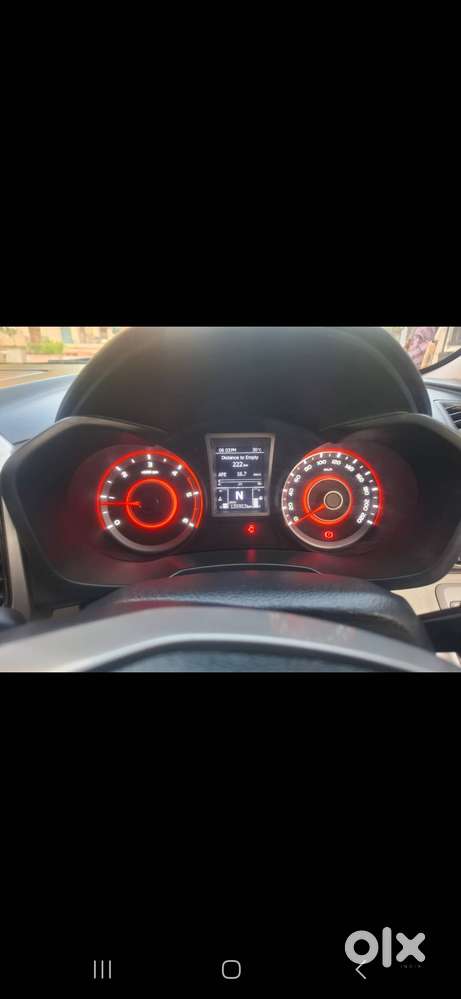 Mahindra Xuv 3oo W8 Auto