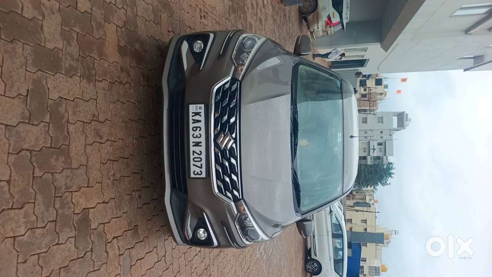 Maruti Ertiga Zxi+ 2022 Smart Hybrid Petrol
