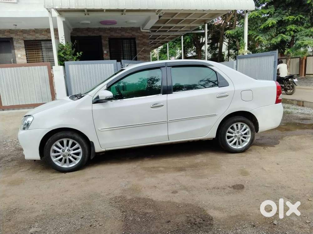 Toyota Etios 2014 Diesel 132000 Km Driven