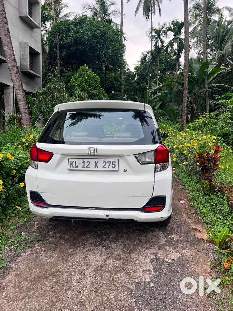Honda Mobilio 2015 Petrol 7 Seater Wayanad