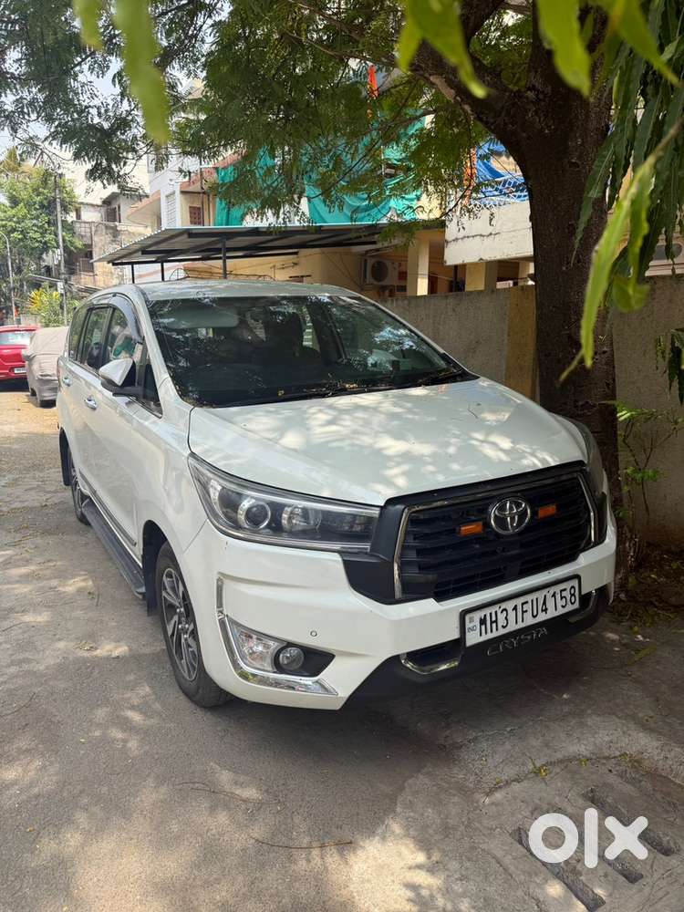 Toyota Innova Crysta Diesel 2022