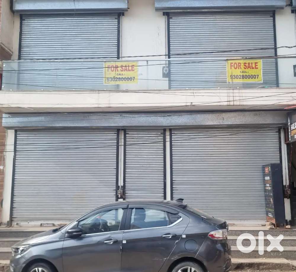 Showroom for sale