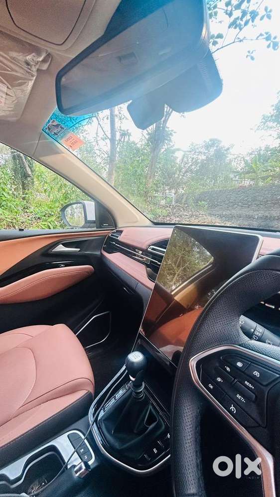 Mg Hector Plus 2025 Diesel 10250 Km Driven