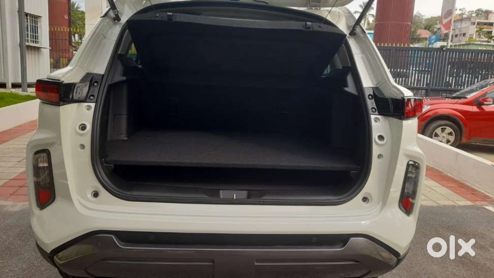 Toyota Urban Cruiser Hyryder 1.5 V Hybrid, 2024, Petrol