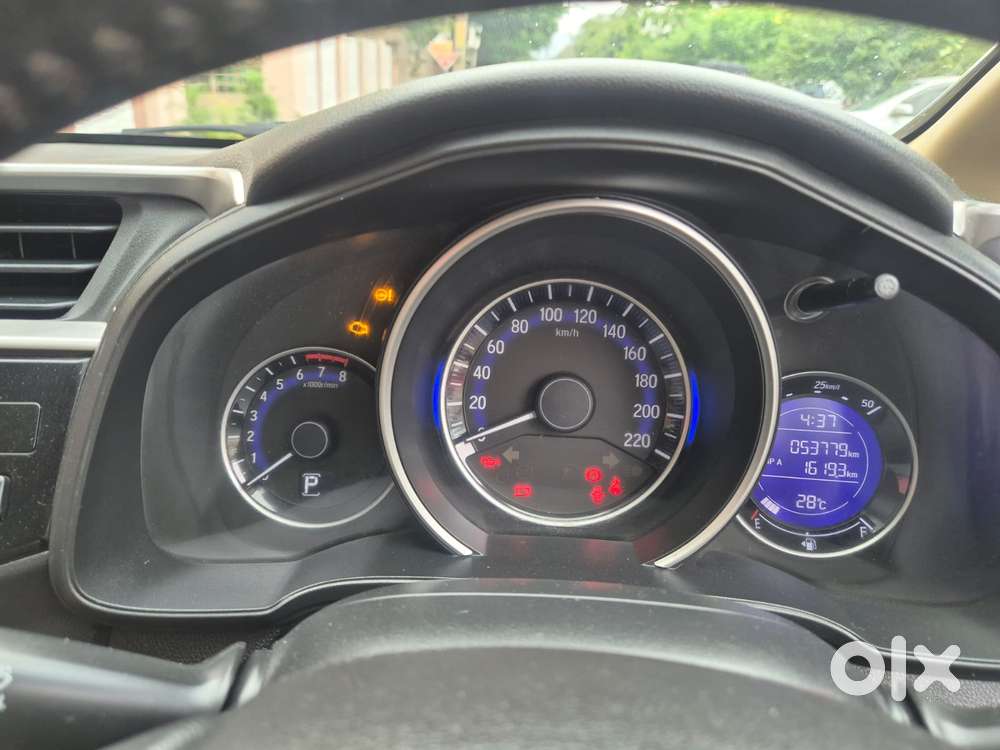 Honda Jazz V Automatic, 2018, Petrol