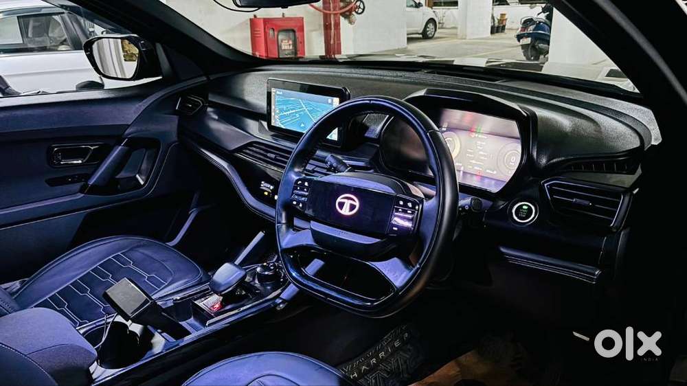 21 Lakh -tata Harrier 2025 Diesel 9000 Km Driven