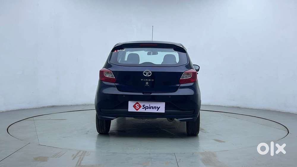 Tata Tiago 1.2 Revotron Xt Option, 2023, Petrol