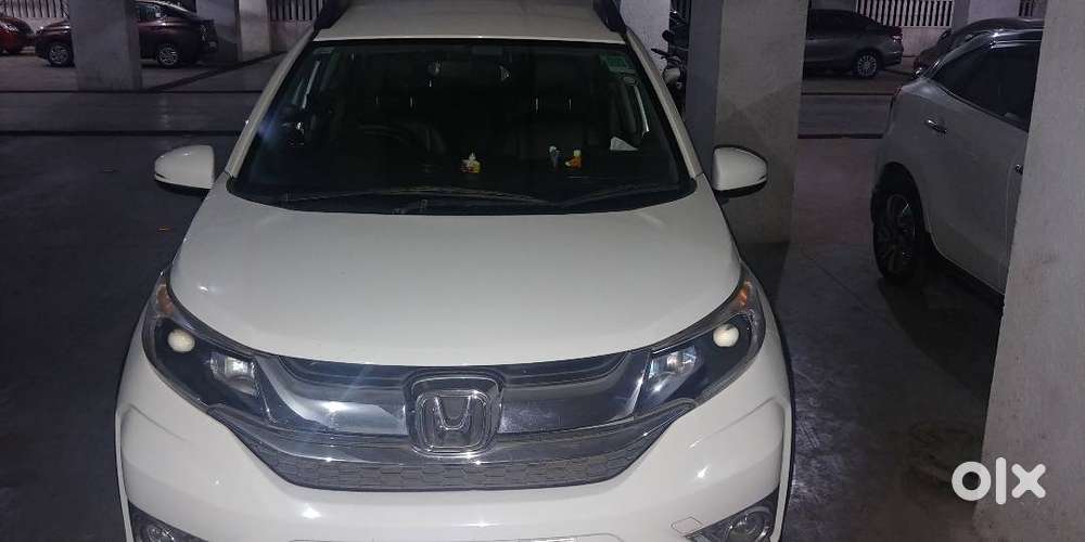 Honda Br-v 2016 Petrol Mt Well Maintained