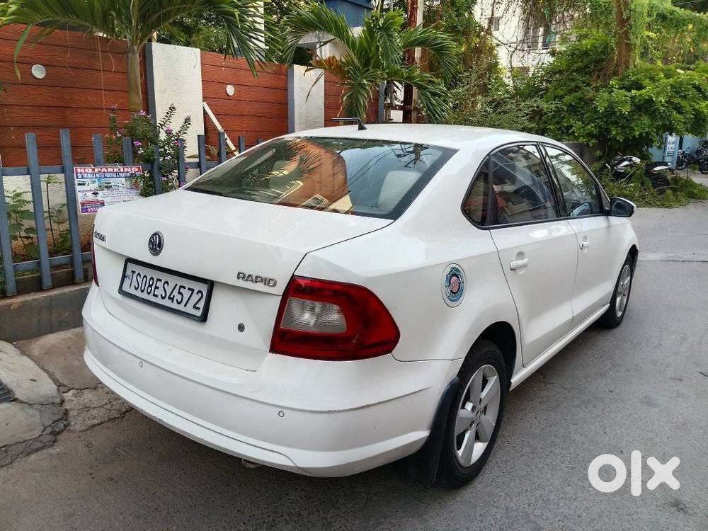 Skoda Rapid 1.6 Mpi Style Plus, 2015, Diesel