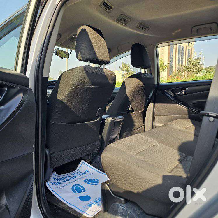 Toyota Innova Crysta