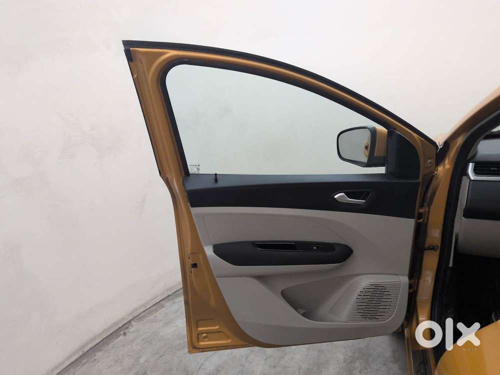 Renault Triber Rxz Easy-r Amt, 2020, Petrol