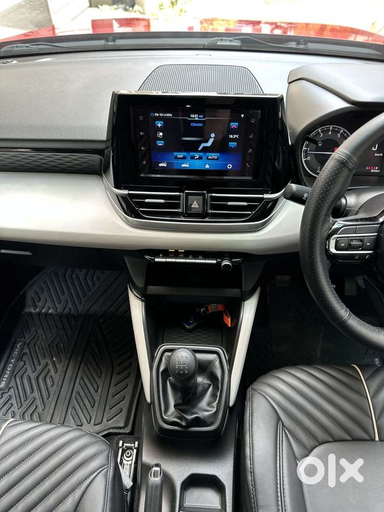 Maruti Suzuki Victoris Vxi Cng, 2025, Petrol