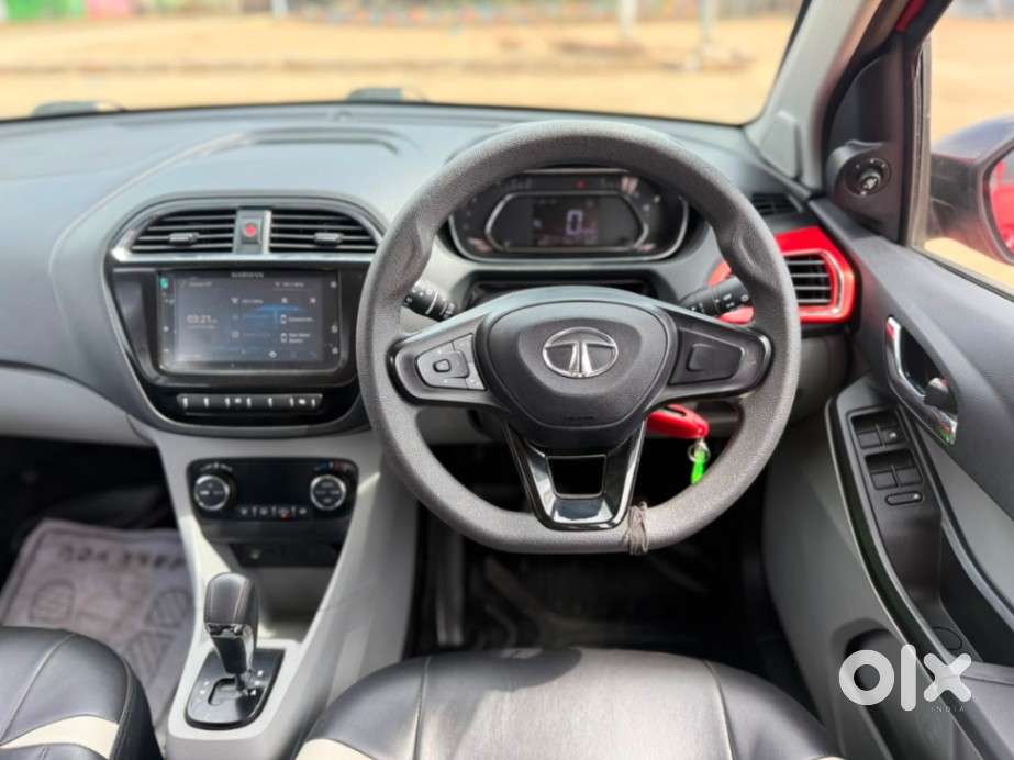 Tata Tiago 1.2 Revotron Xza Plus Amt, 2022, Petrol