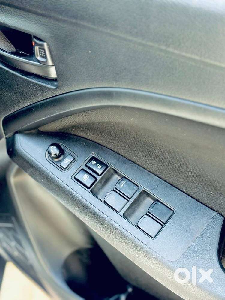 Maruti Suzuki Brezza 1.5 Vxi Cng, 2024, Cng & Hybrids