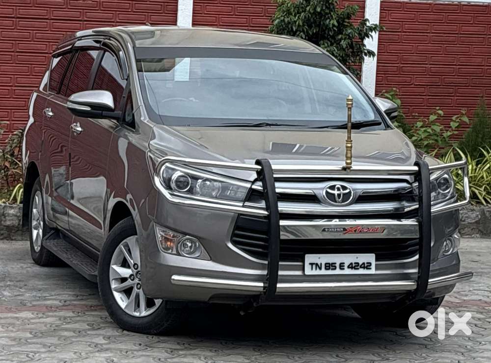 Toyota Innova Crysta 2.4 V, 2017, Diesel
