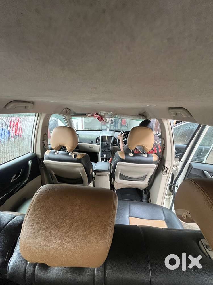 Mahindra Xuv500 Diesel 2017  Very Good Condition Just Buy And Drive