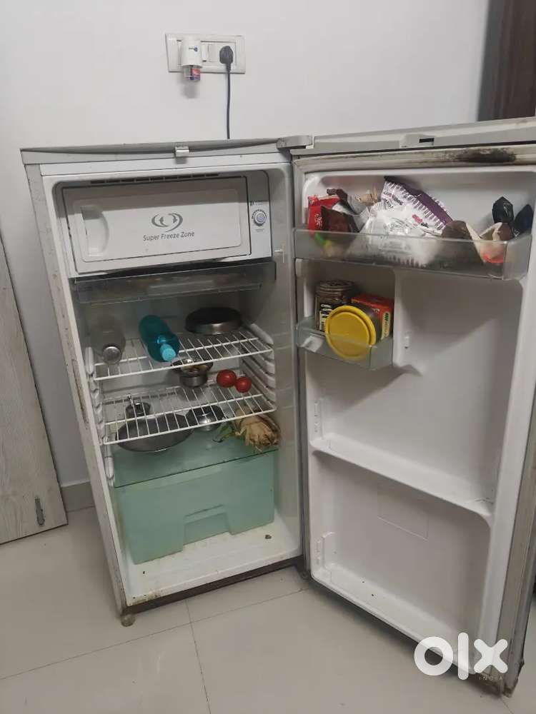 Refrigerator