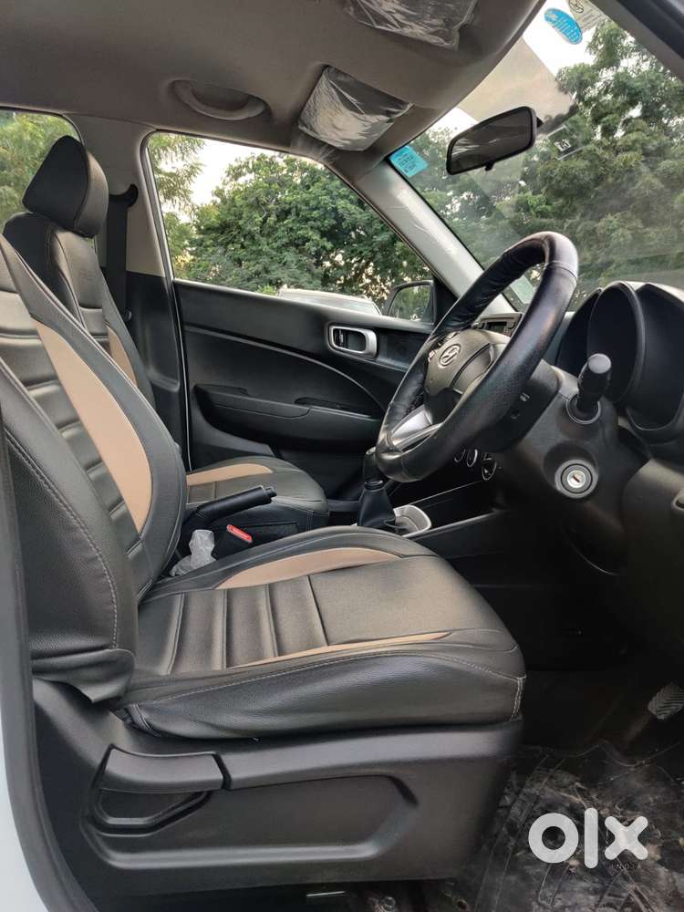 Hyundai Venue S 1.2 Petrol, 2022, Petrol
