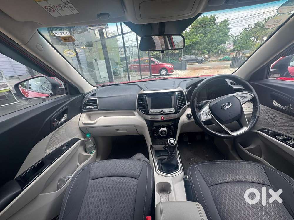 Mahindra Xuv300 W8, 2020, Petrol