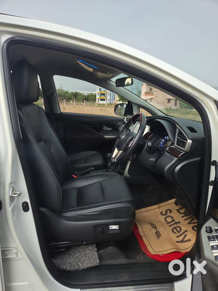 Toyota Innova Crysta 2.4 Z 7 Str, 2023, Diesel