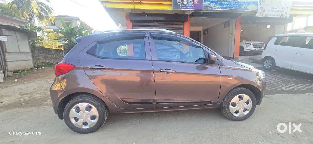 Tata Tiago 1.2 Revotron Xt (o), 2018, Petrol