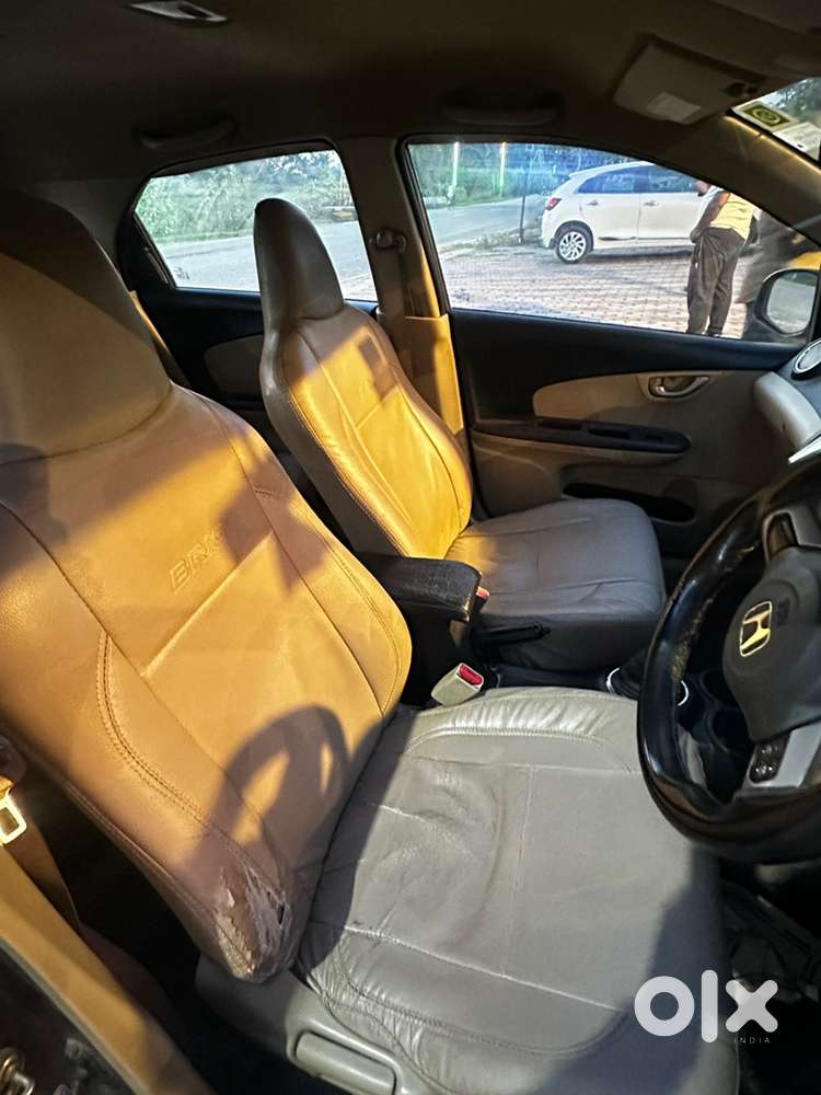 Honda Brio Vx Mt Petrol 2013