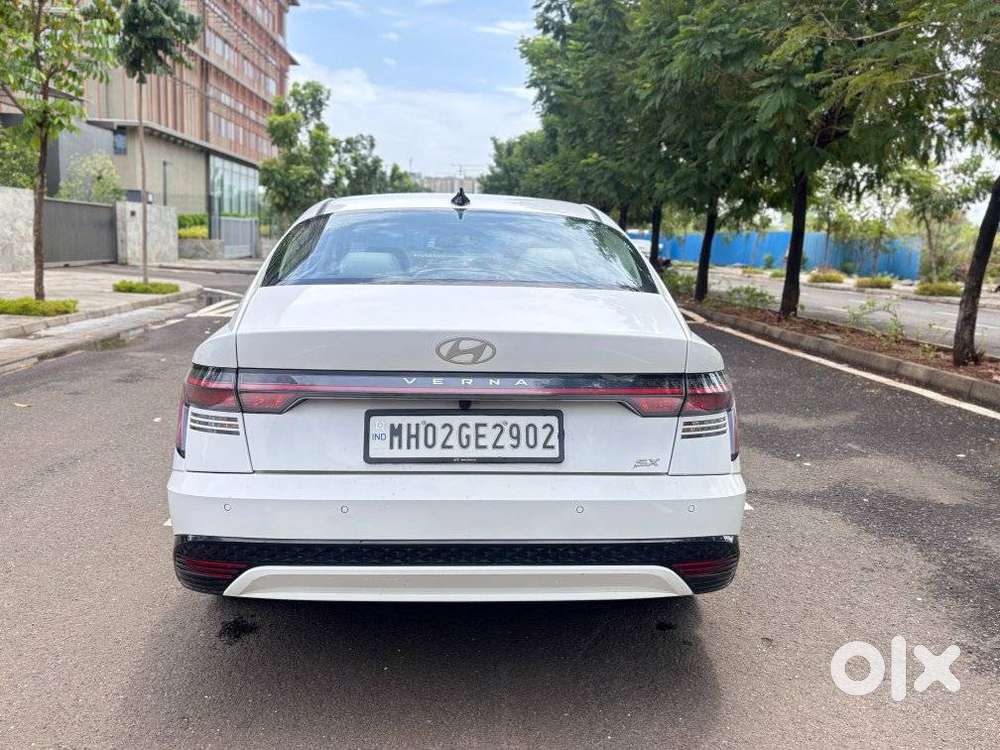 Hyundai Verna 1.5 Sx Petrol Mt, 2024, Petrol