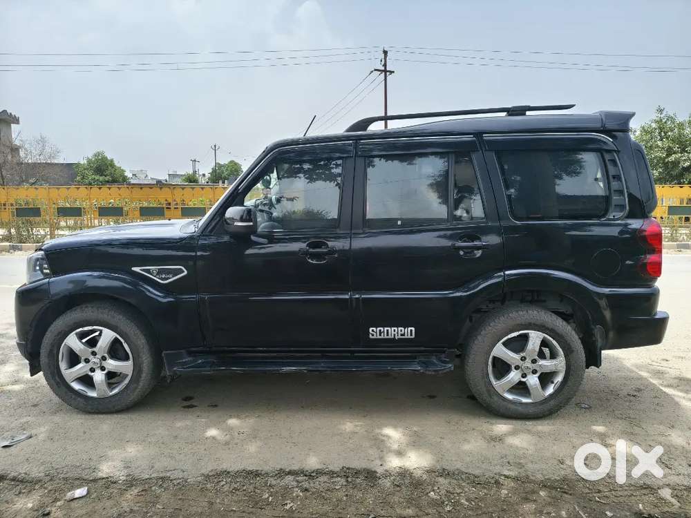 Mahindra Scorpio Classic 2019 Diesel 95680 Km Driven