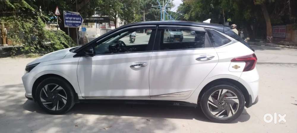 Hyundai I20 Asta (o) 1.2 Mt, 2021, Petrol