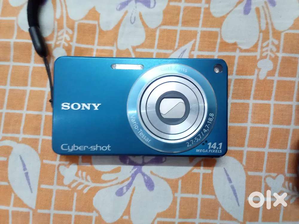 Pristine Sony Cyber-shot W350 Digicam (CCD Sensor / Factory Seal)