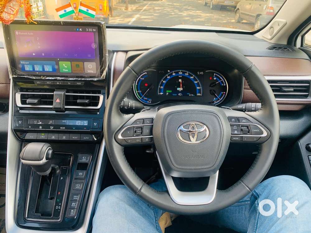 Toyota Innova Hycross 2.0 Zx (o) Hybrid 7 Str, 2025, Electric