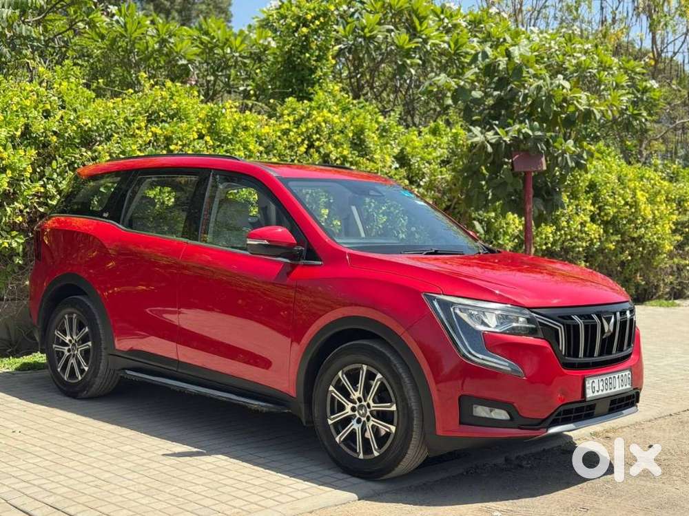 Mahindra Xuv700 2.0 Ax 7 Petrol At Str, 2022, Petrol