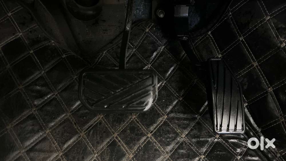 Maruti Suzuki Swift Amt Zxi, 2022, Petrol