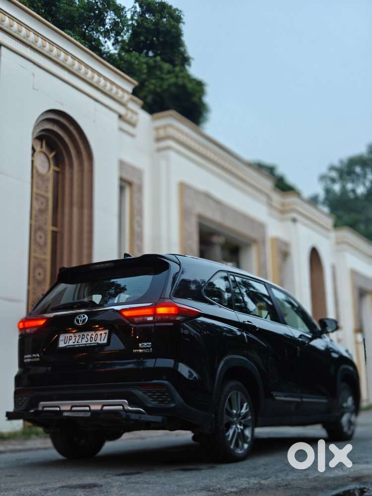 Toyota Innova Hycross 2.0 Zx (o) Hybrid 7 Str, 2024, Cng & Hybrids